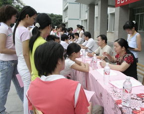 心理健康護(hù)航，關(guān)愛(ài)在身邊——我院開(kāi)展心理健康現(xiàn)場(chǎng)咨詢服務(wù)活動(dòng)